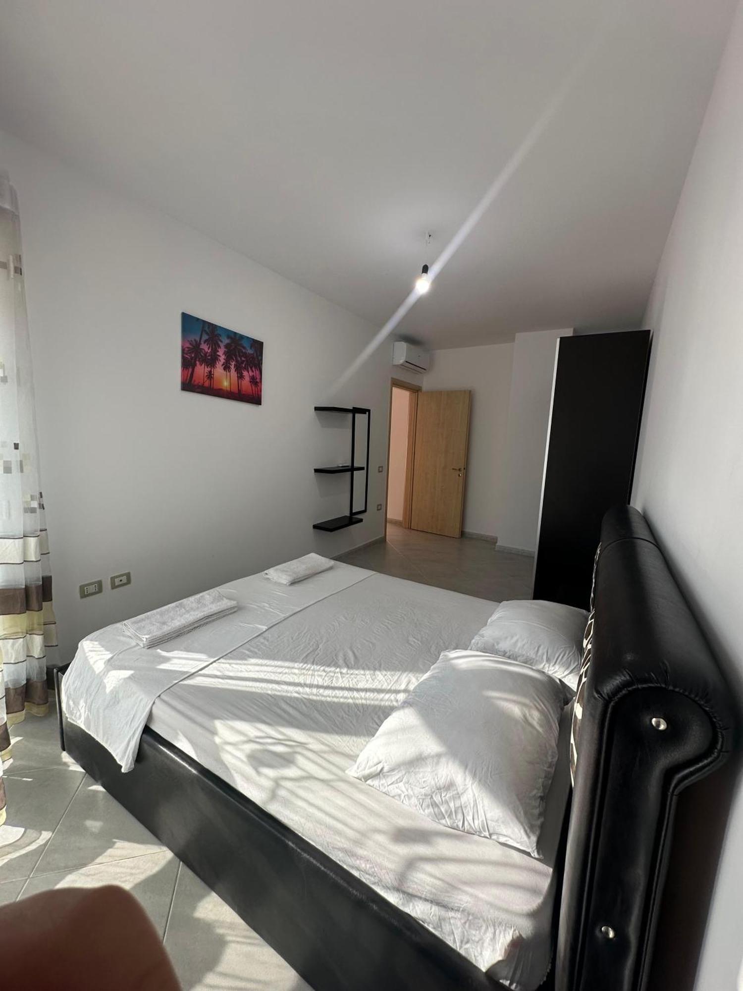 Sea View Apartment Vlore Exterior photo